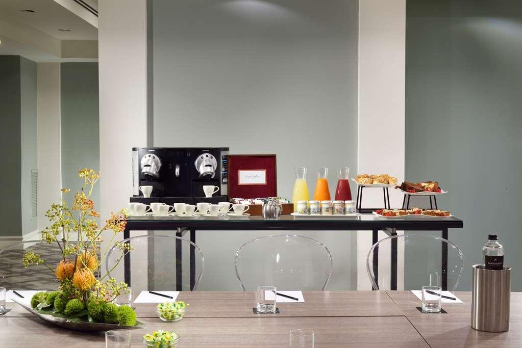 Leon's Place Hotel 4*